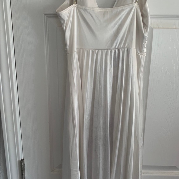 Women’s Halter Dress - Picture 2 of 2